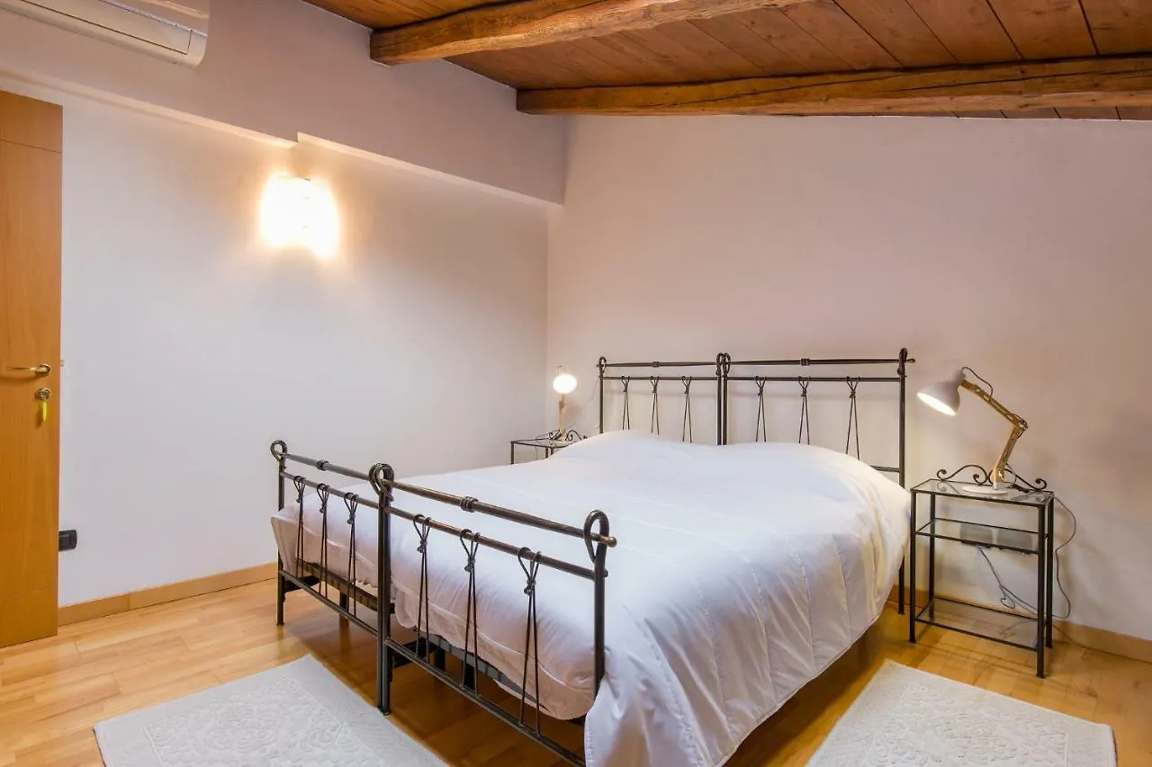 Casa Mama Hotel Verona 0*,  Italy